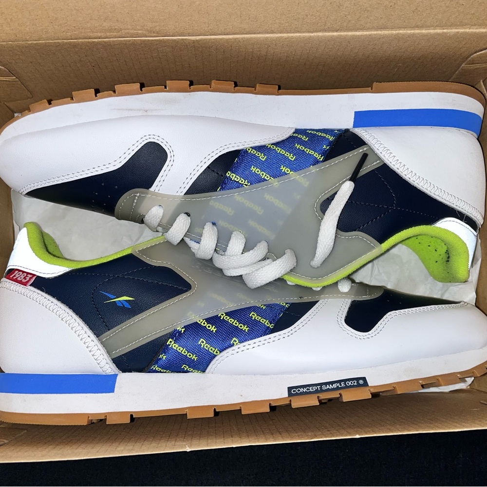 Reebok Shoes ( CL LEATHER ATI UNISEX )